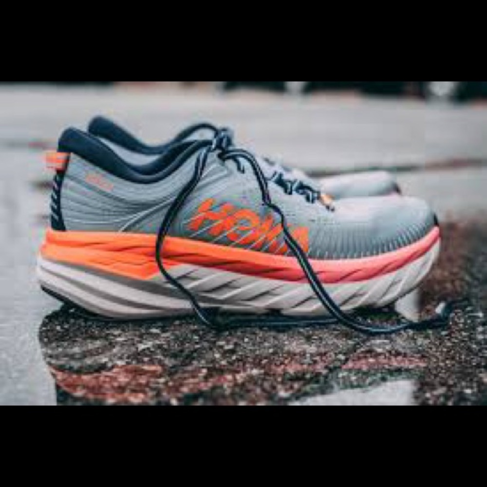 Hoka One One Bondi 7